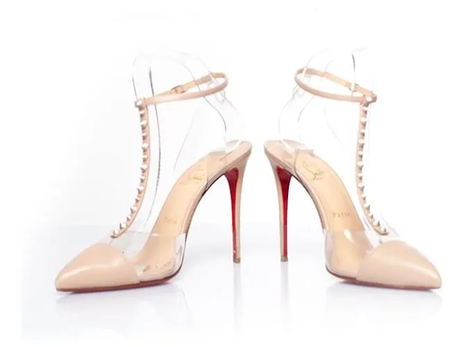 Autre Marque Christian Louboutin, Tacones de salón nude y metacrilato 