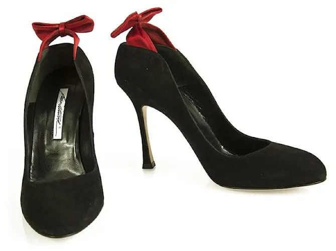 Brian Atwood Black Suede Red Satin Bow Classic Pumps Tacones Zapatos - Tamaño 40 Negro 