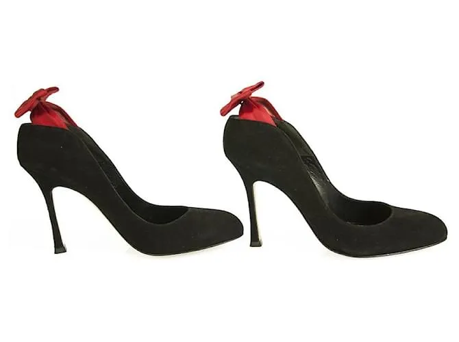 Brian Atwood Black Suede Red Satin Bow Classic Pumps Tacones Zapatos - Tamaño 40 Negro 