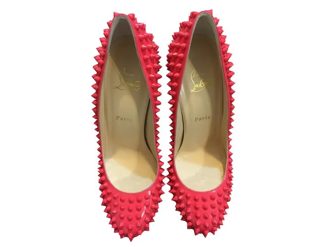 Christian Louboutin Fifi Hot Pink charol tacones de cuero Rosa 