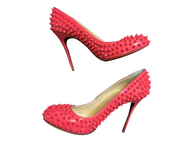 Christian Louboutin Fifi Hot Pink charol tacones de cuero Rosa 