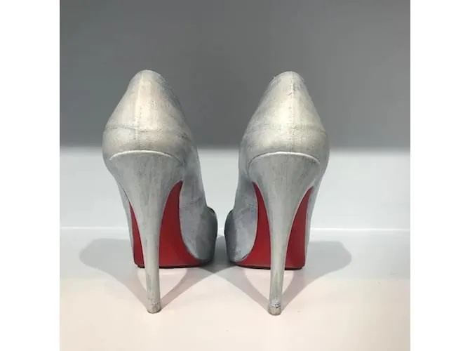 CHRISTIAN LOUBOUTIN Tacones T.UE 37 cuero Azul 