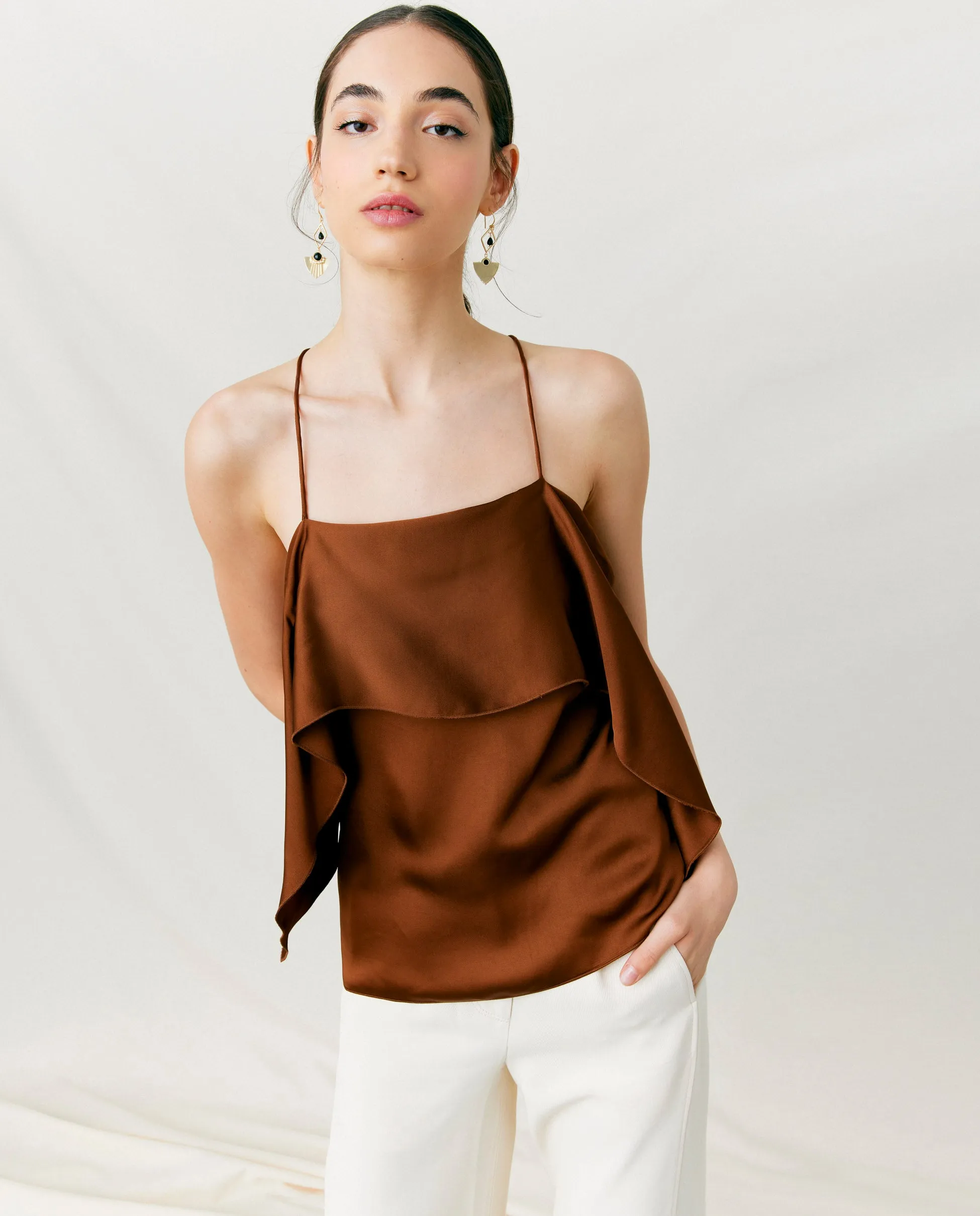 MARINA | Top de tirantes