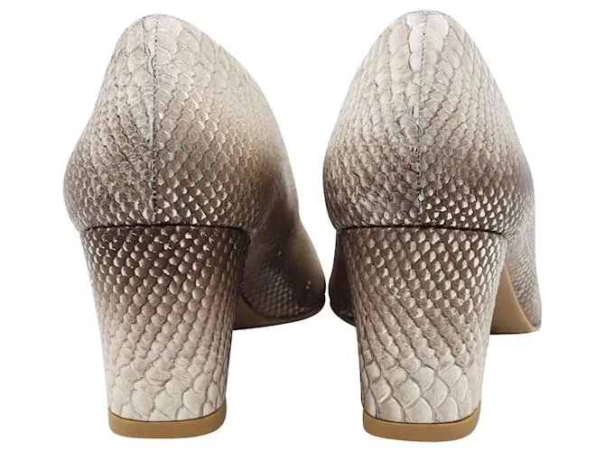 Stuart Weitzman Tacones con efecto de serpiente en cuero beige Castaño 