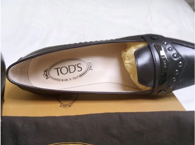 Tod's Tacones Marrón oscuro 