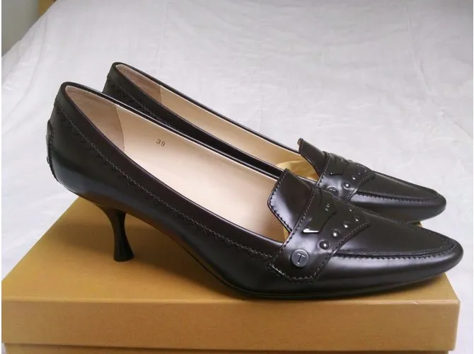 Tod's Tacones Marrón oscuro 