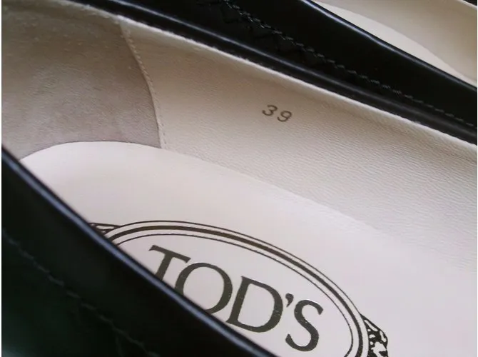 Tod's Tacones Marrón oscuro 