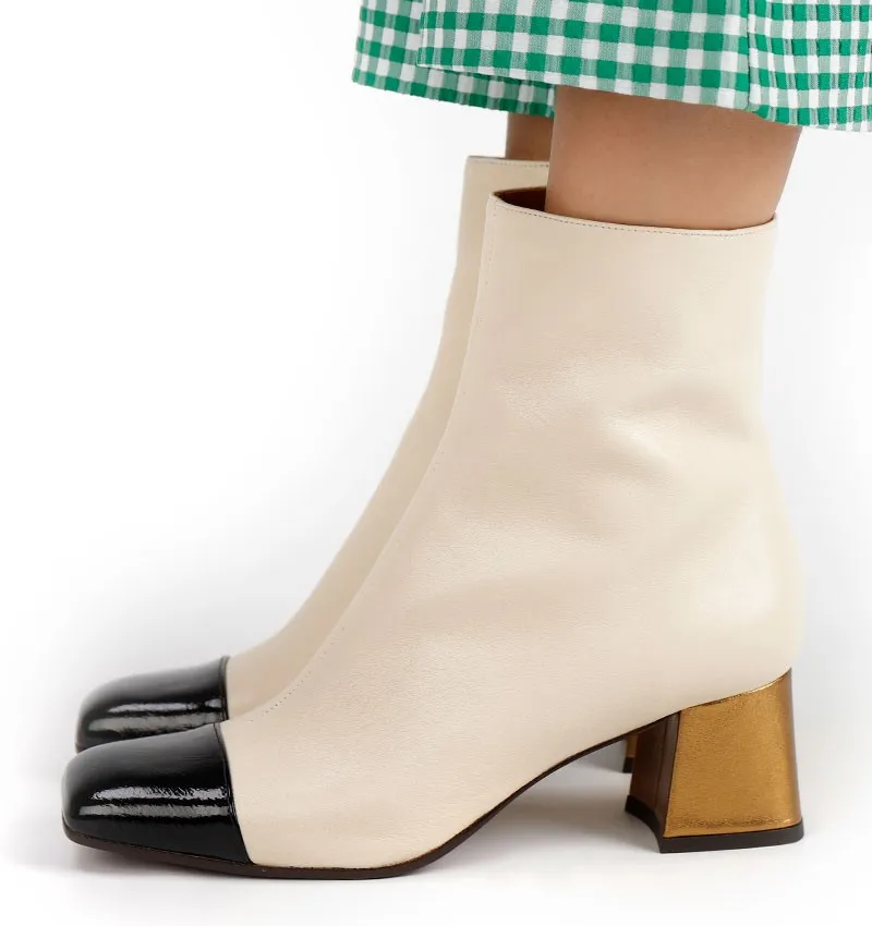 VOLKIRIA OFF-WHITE